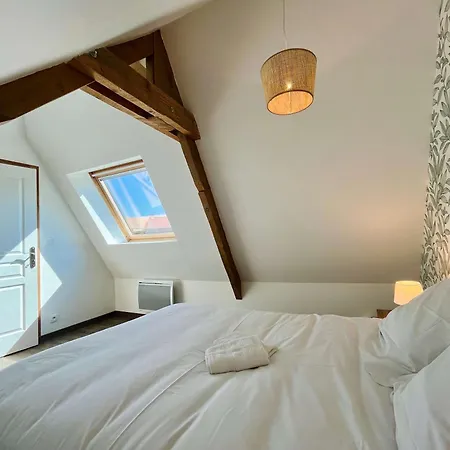 Le De La Fontaine - Spacious House Holiday home *