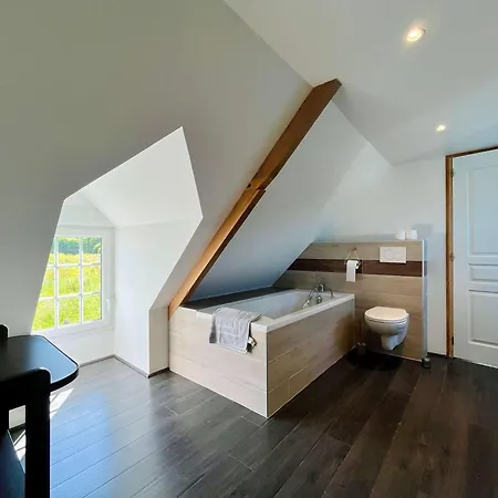 Le De La Fontaine - Spacious House Ferienhaus Les Veys